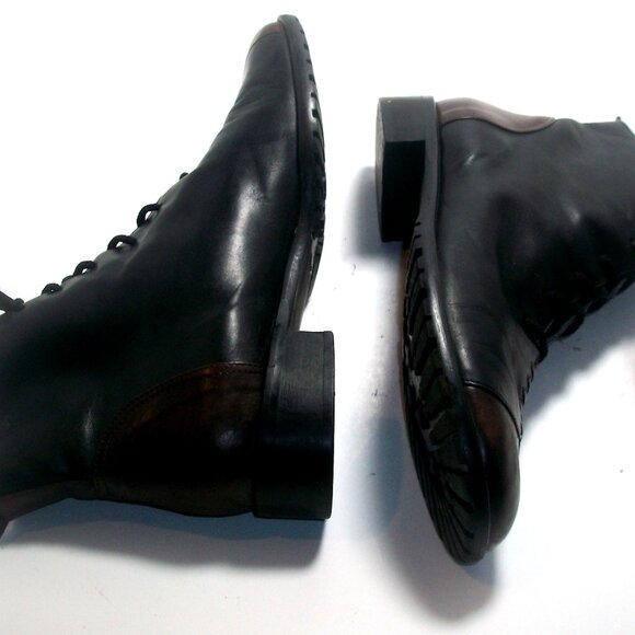 Maggie's Shoes Seattle 2-Tone Leather Lace-Up Boots Made in Italy 9 $345 EUC - Picture 8 of 10